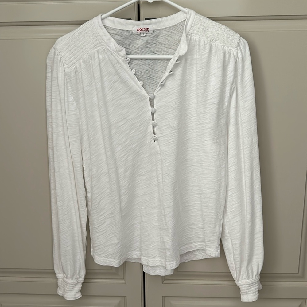 Agoldie White cotton blouse. Size Small.